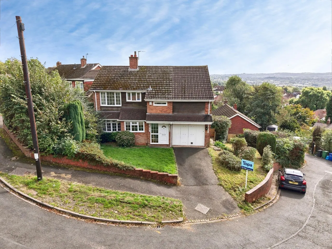 View Drive, Oakham, DY2, photo 8