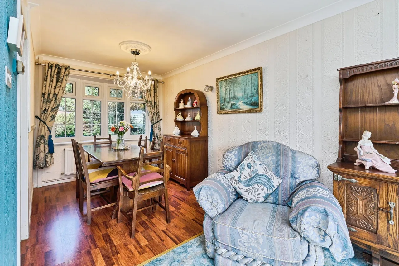 View Drive, Oakham, DY2, photo 14
