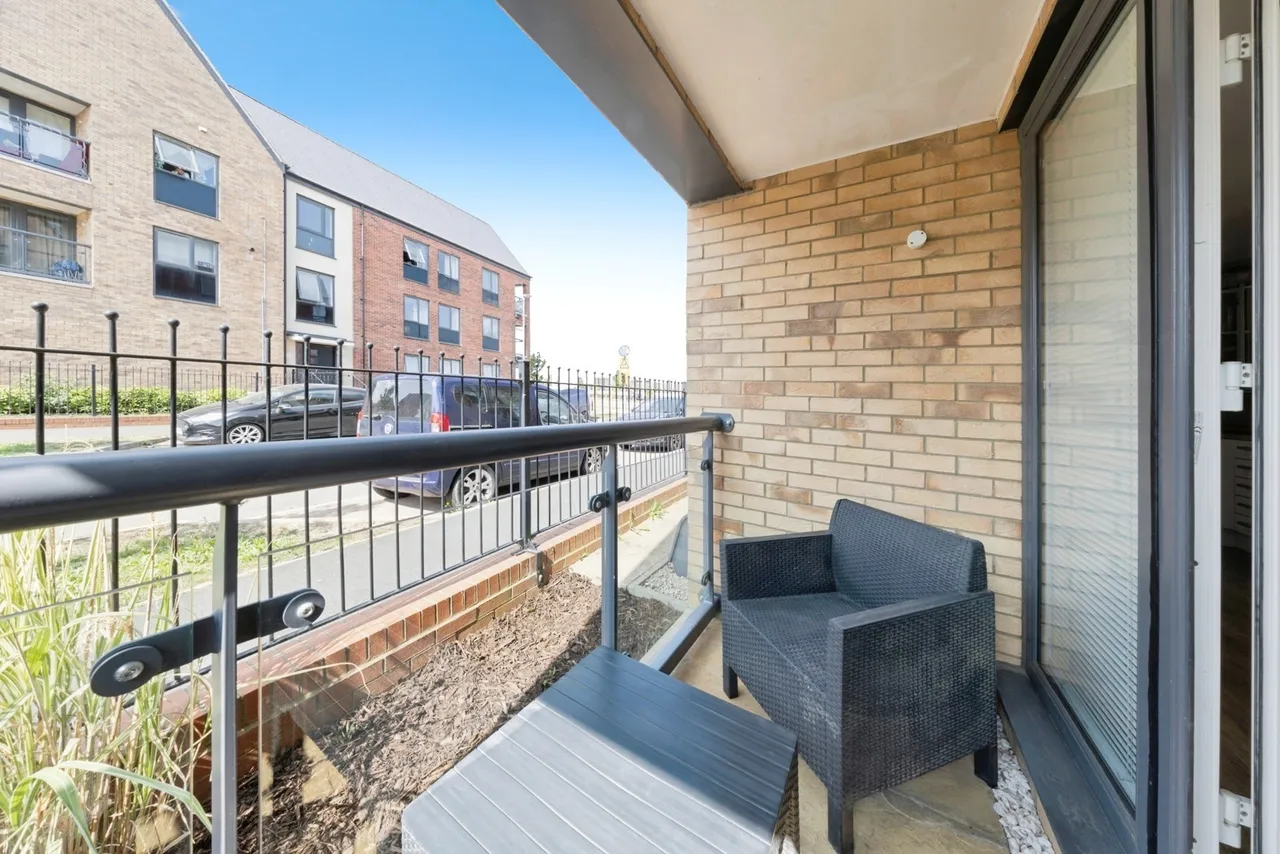 1 bed flat for sale, Masham Way, Milton Keynes, MK8