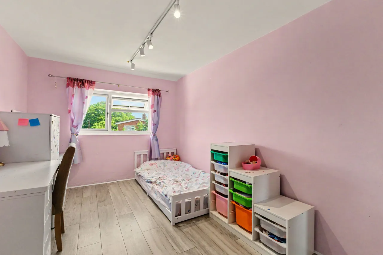 Battleton Road, Evesham, WR11, photo 12