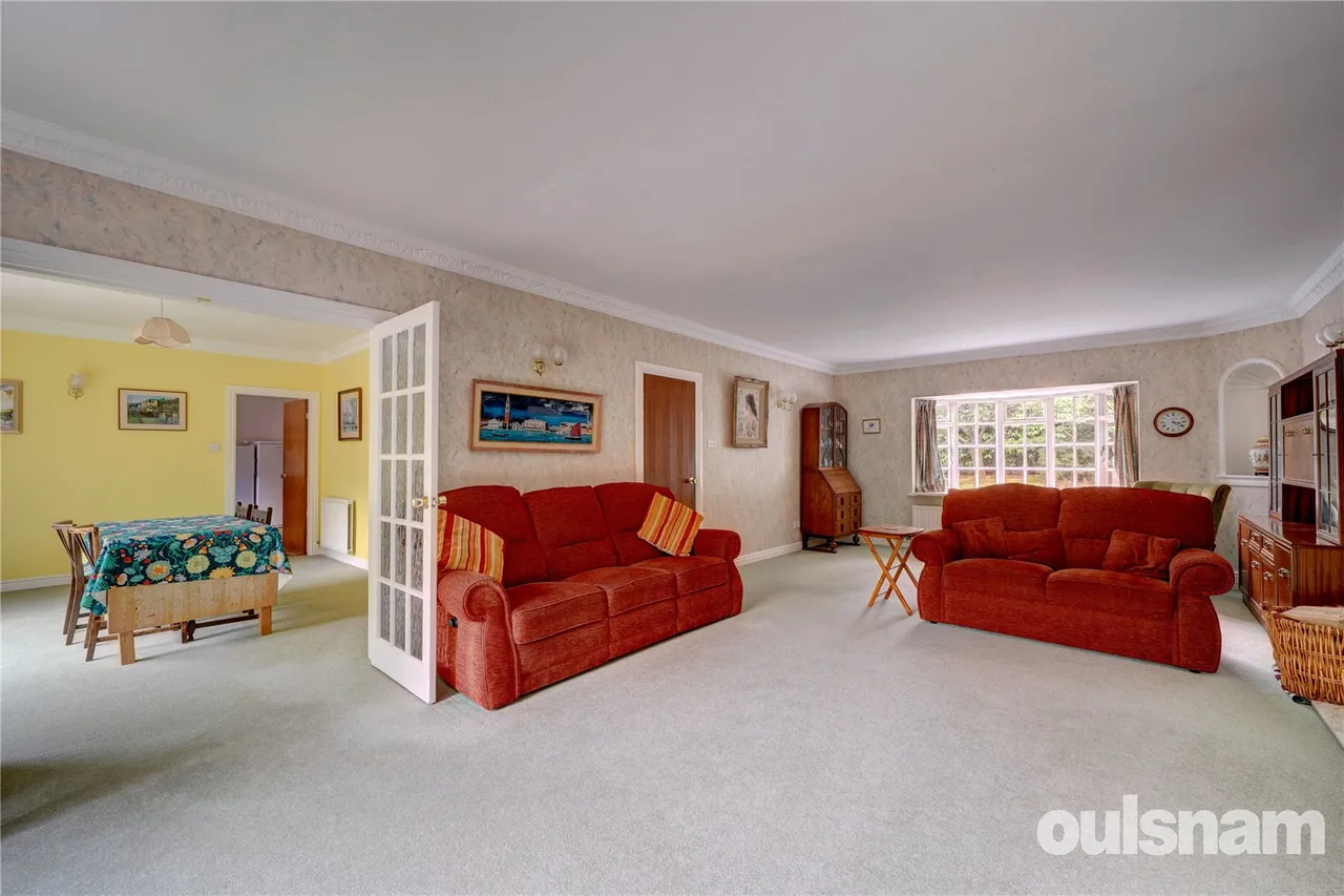 Hollyfield Drive, Barnt Green, Birmingham, Worcestershire, B45 8HP, photo 5