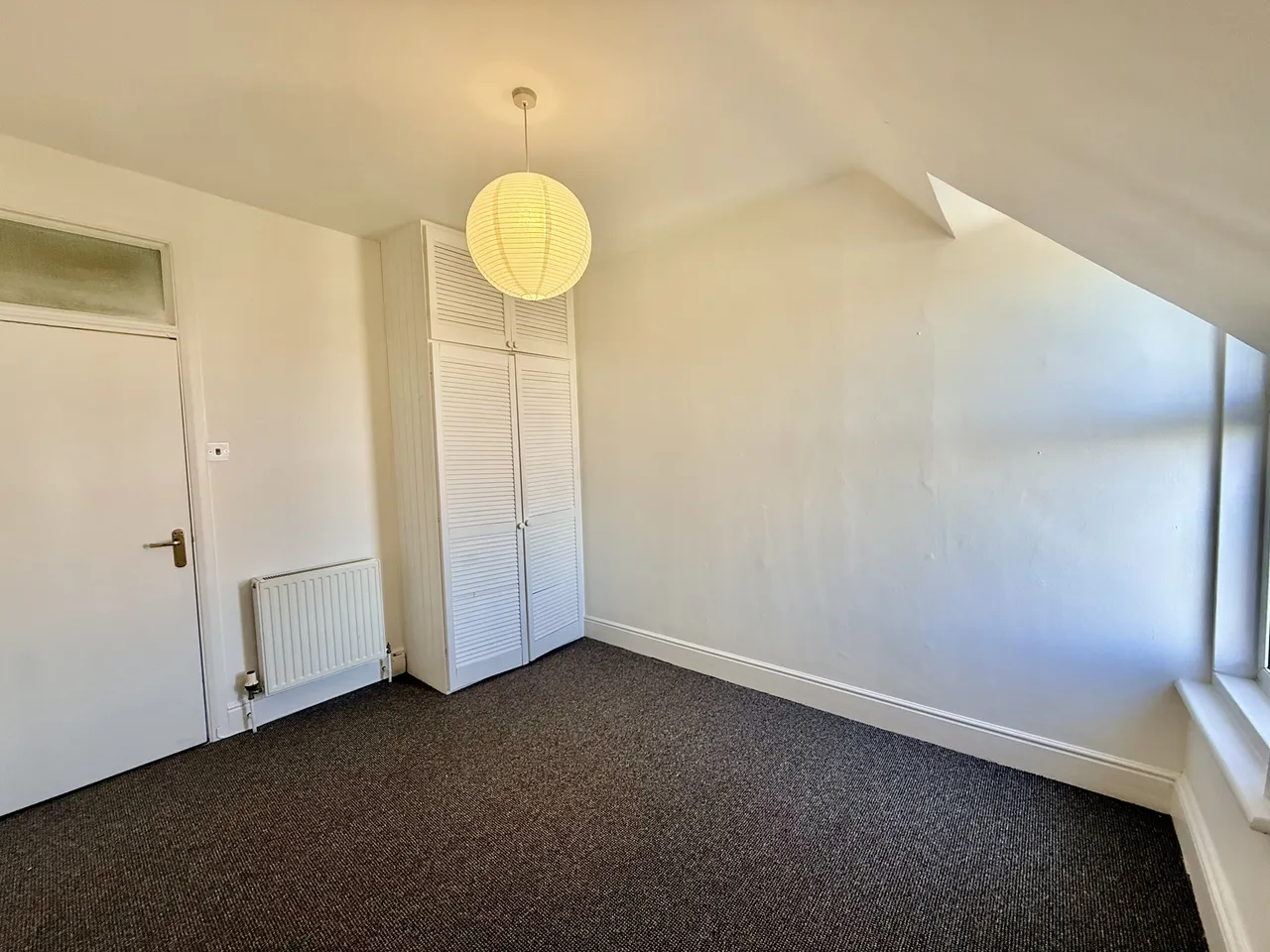 Victoria Road North, SOUTHSEA, photo 12