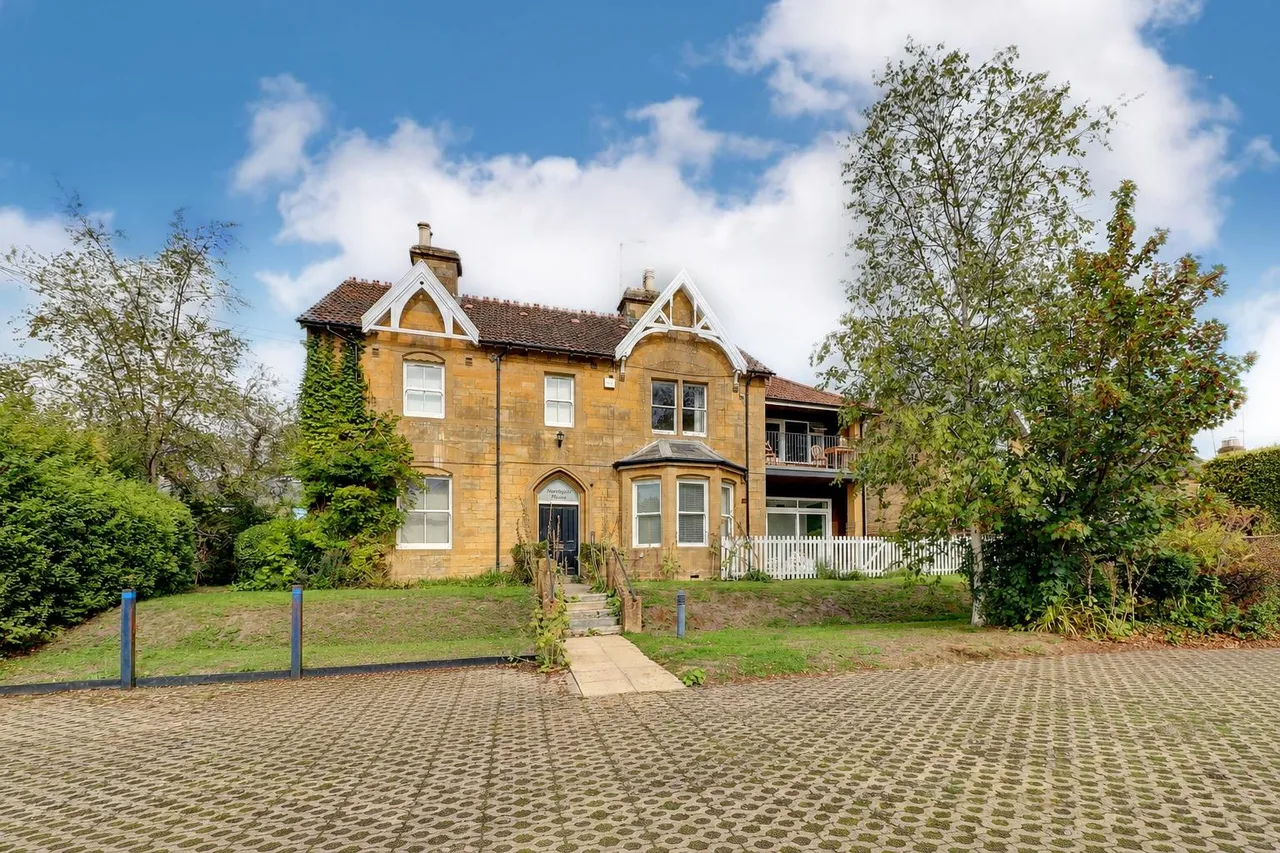 North Road, Sherborne, DT9, photo 12