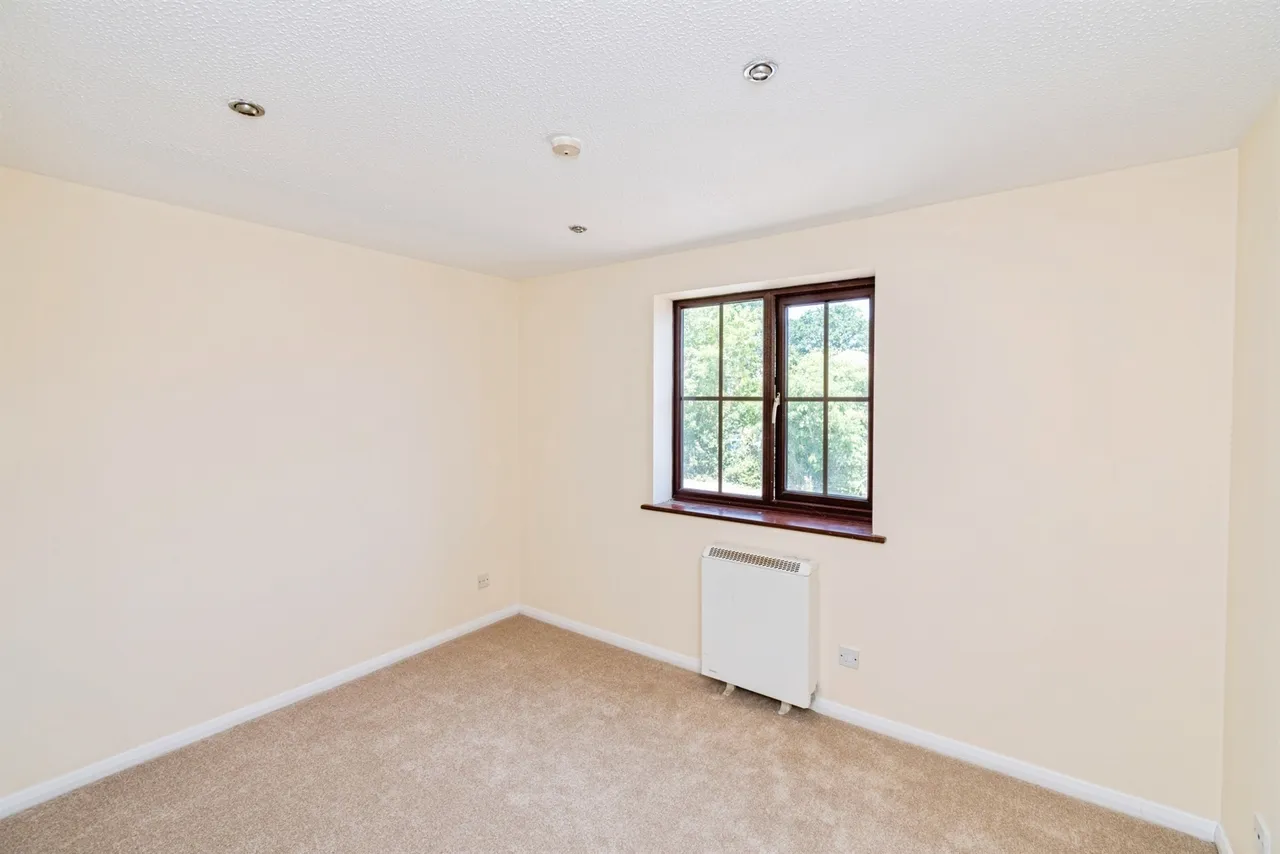 Haileybury Gardens, Hedge End, Southampton, photo 7