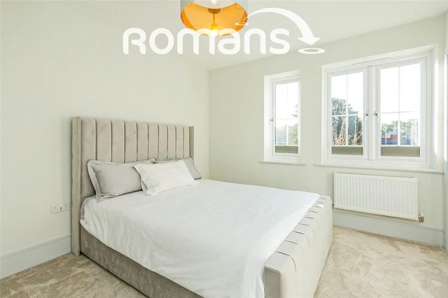 Featherfall Road, Crookham Village, GU51, photo 7