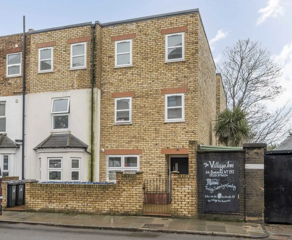 Boston Road, W7, photo 9