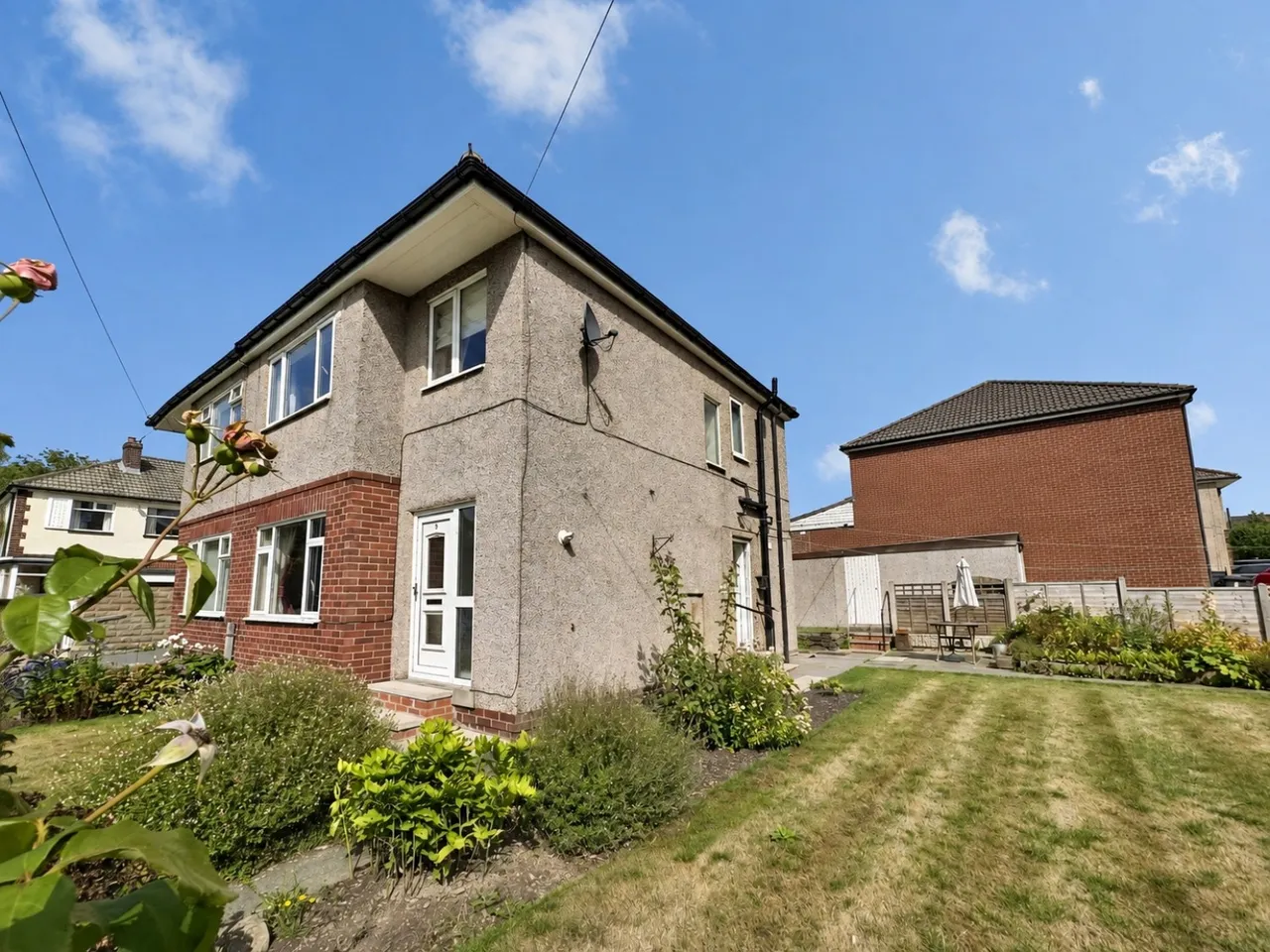 3 bed house for sale, Woodlands Crescent, Gomersal, BD19