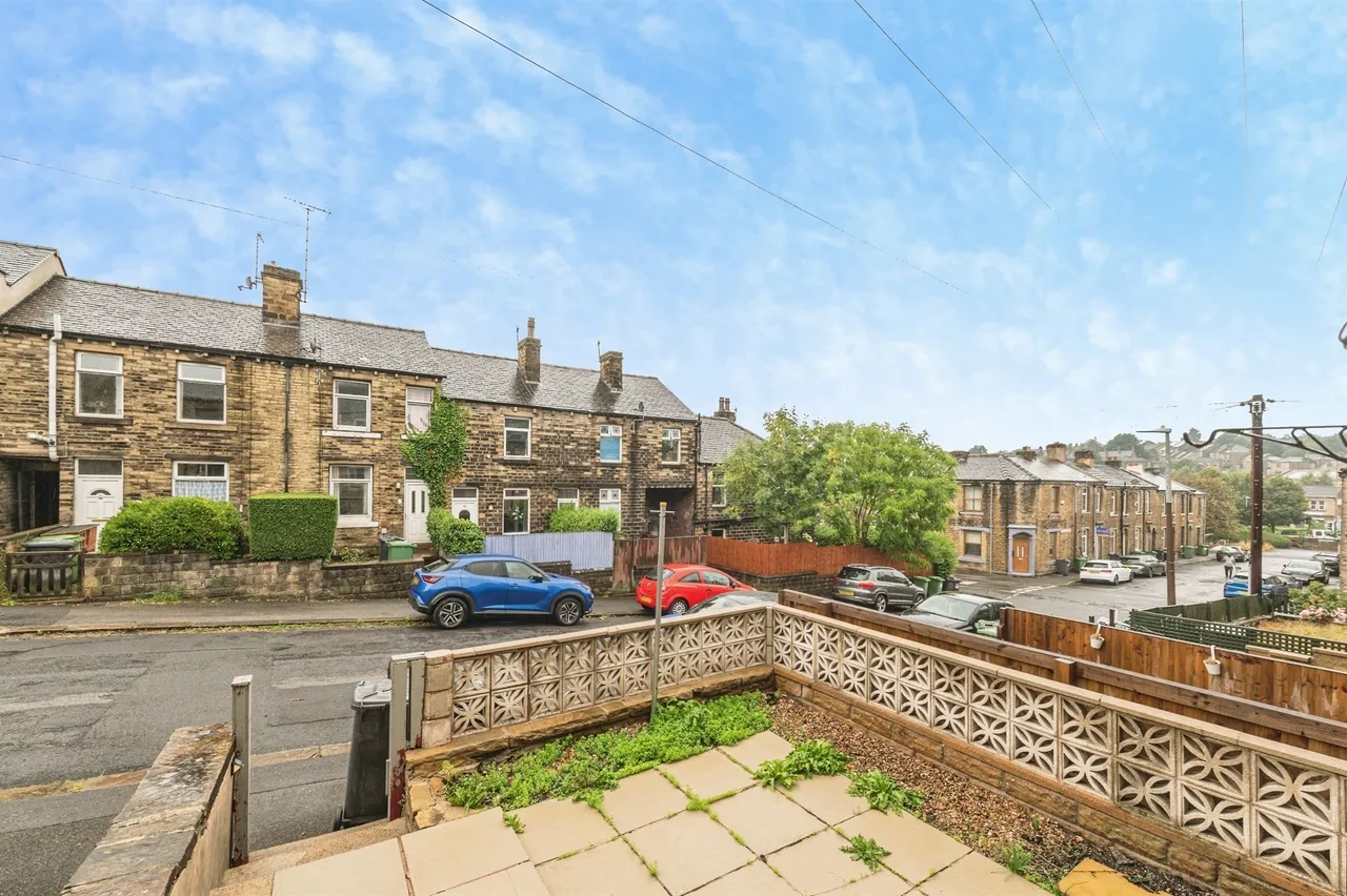 Osborne Street, Moldgreen, Huddersfield, photo 10