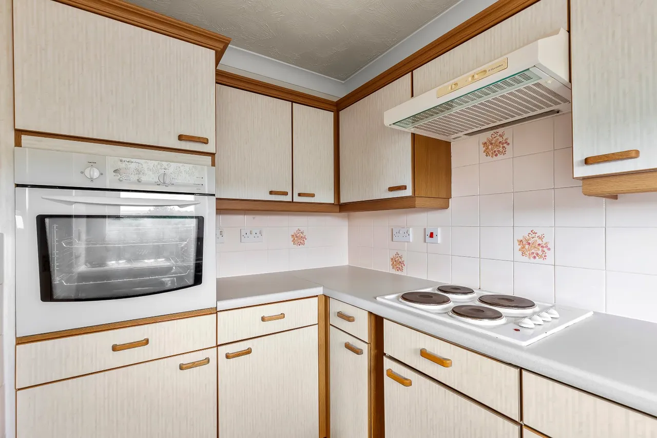 Springs Lane, Ilkley, LS29, photo 5