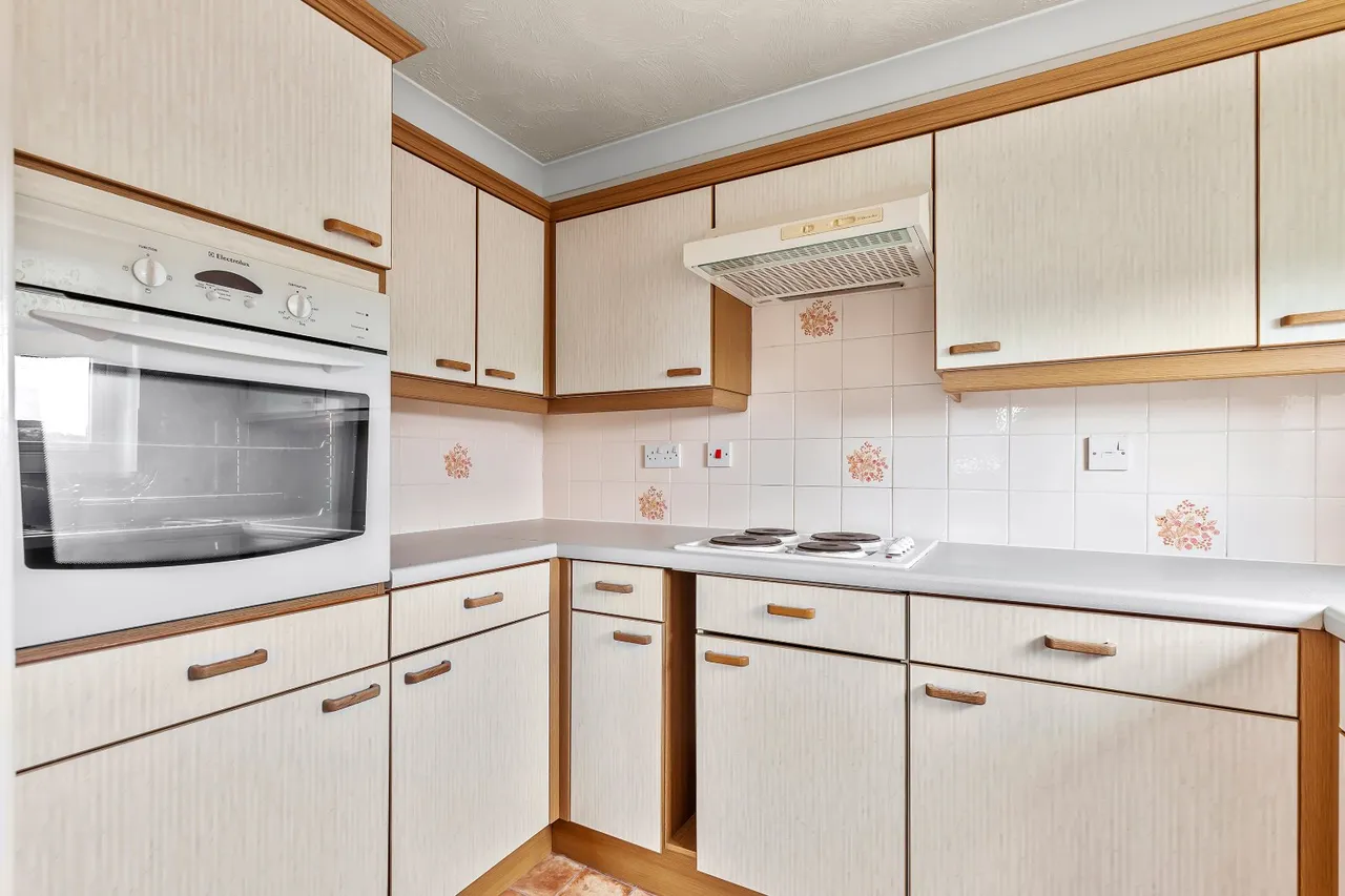 Springs Lane, Ilkley, LS29, photo 6