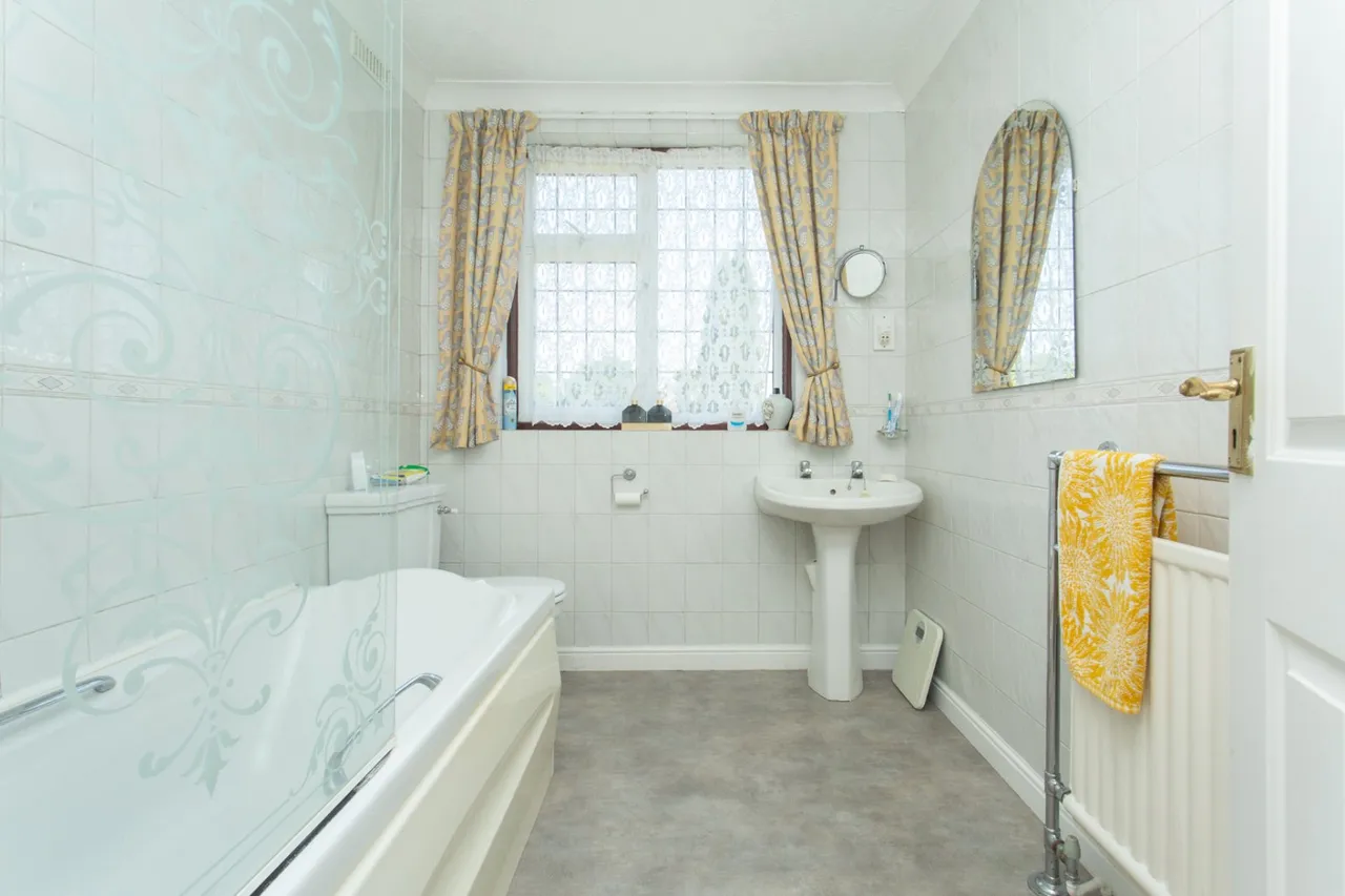 Hillborough Drive, Herne Bay, CT6, photo 11