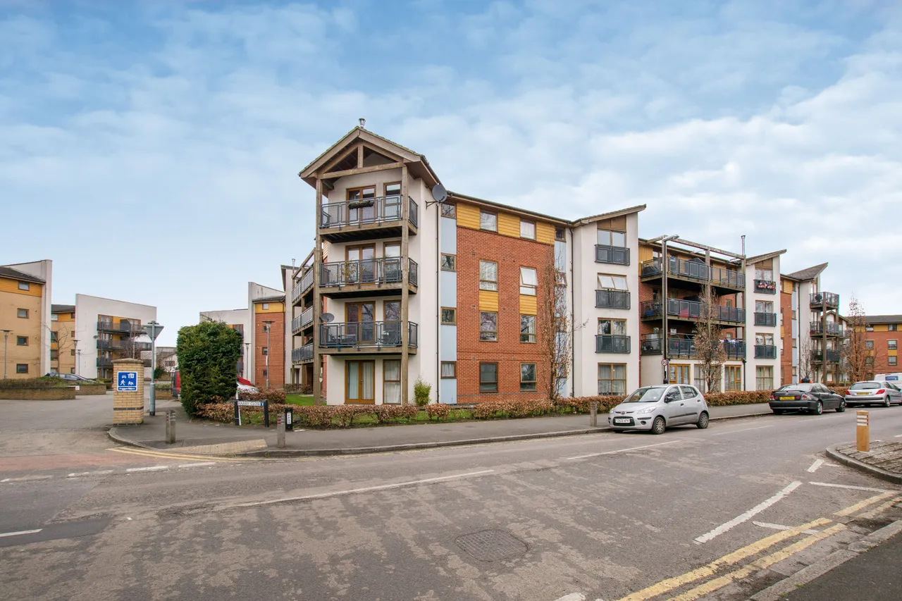 2 bed flat for sale, Croydon, CR0