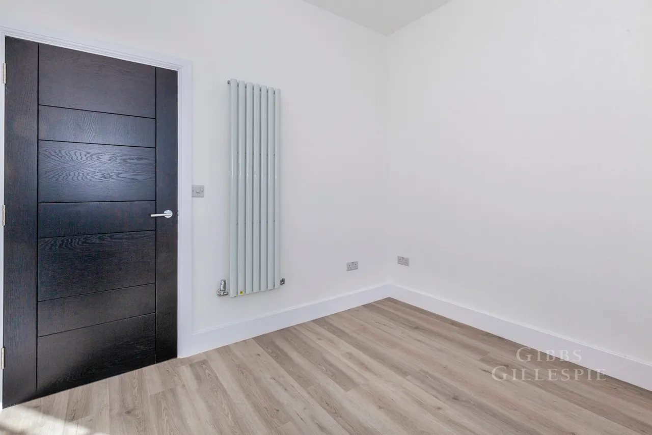 High Street, Uxbridge Fees Apply, UB8, photo 17