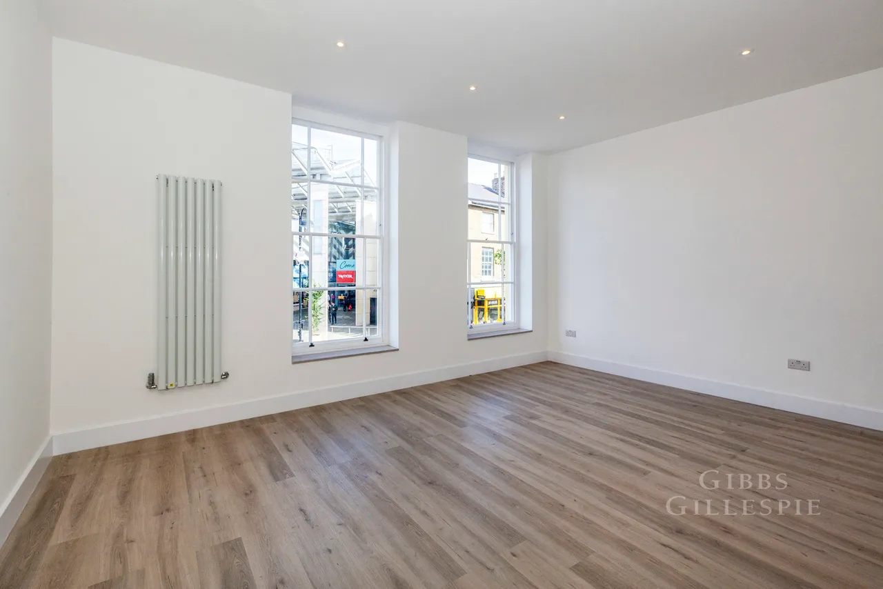 High Street, Uxbridge Fees Apply, UB8, photo 10