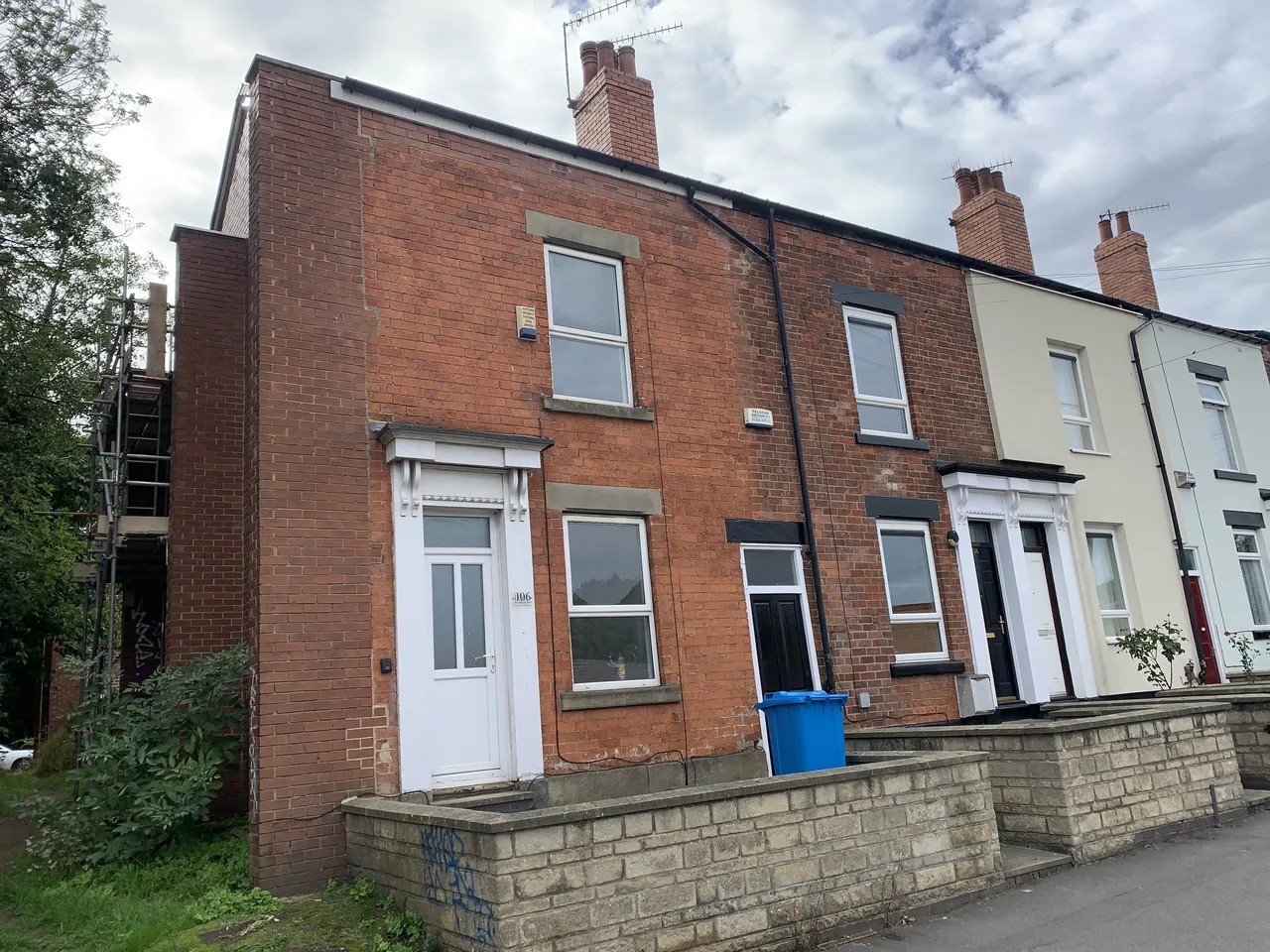 3 bed house to rent — Woodhead Road, SHEFFIELD