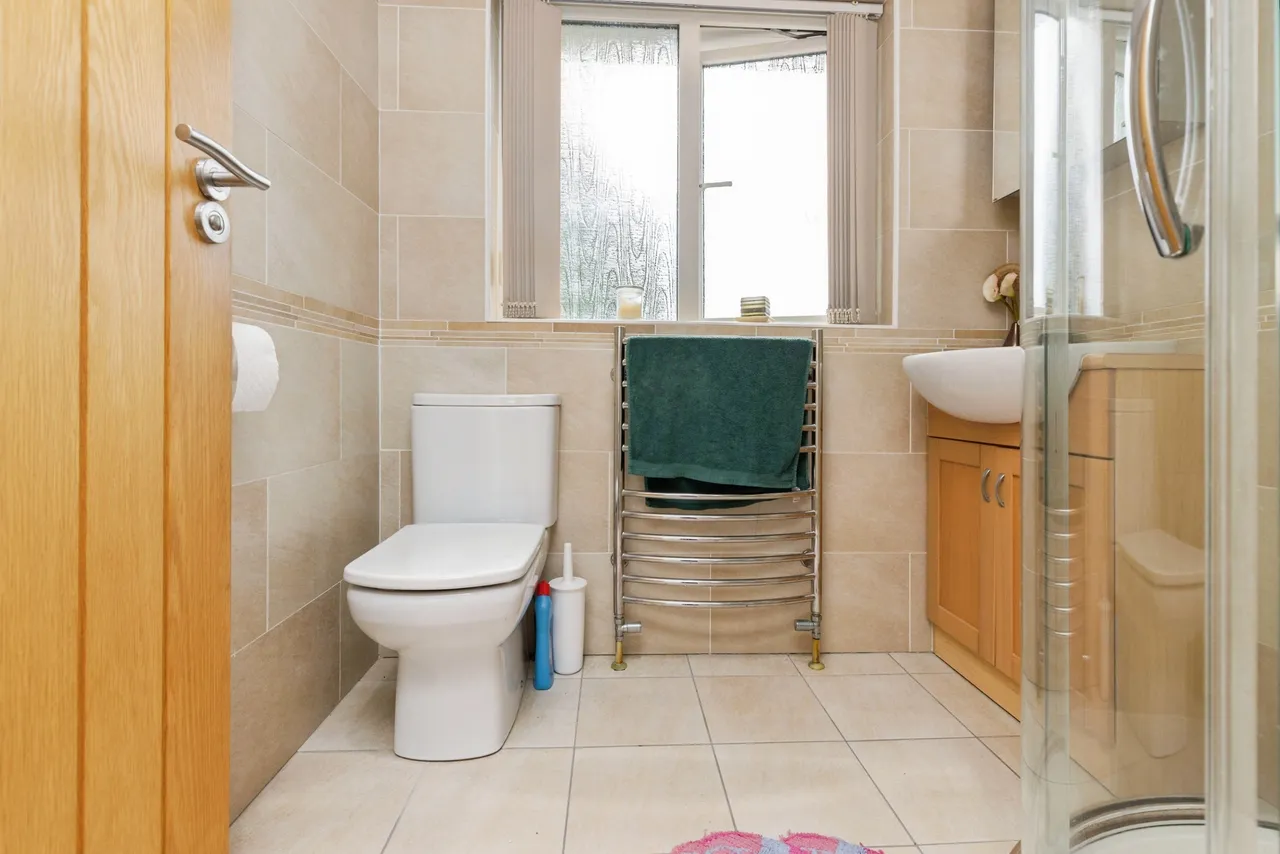 Healey Wood Road, Brighouse, photo 11