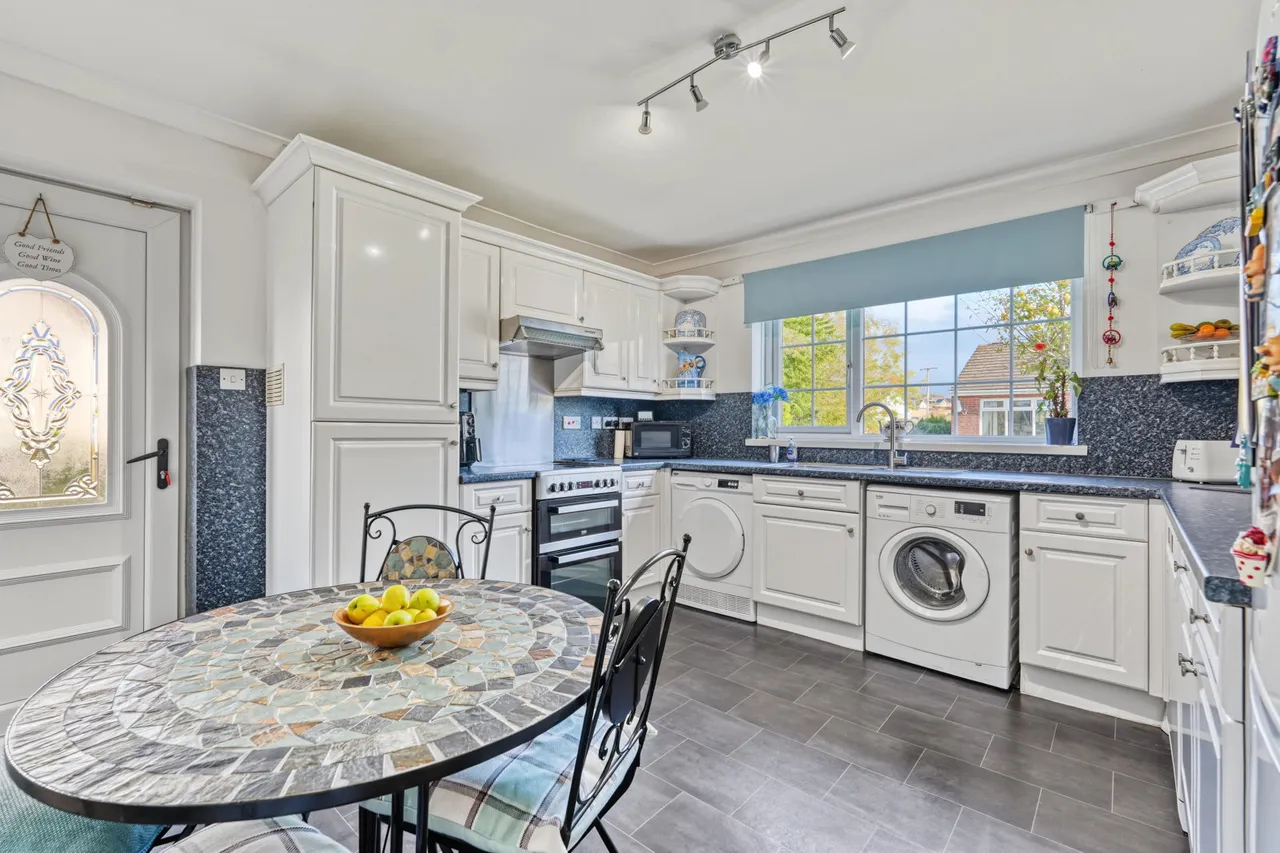Beech Grove, Seaton, CA14, photo 4