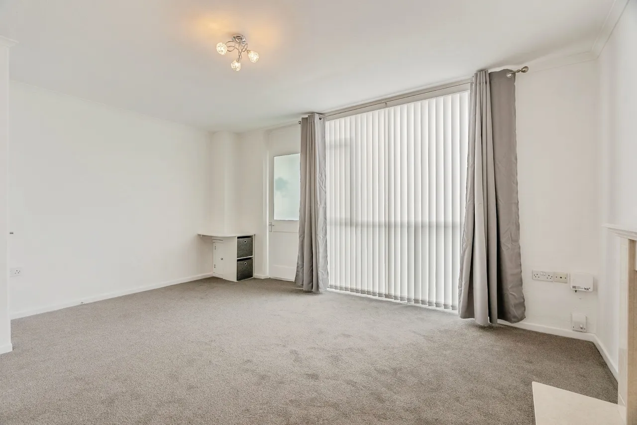 Carholme Avenue, Burnley, Lancashire, BB10, photo 15