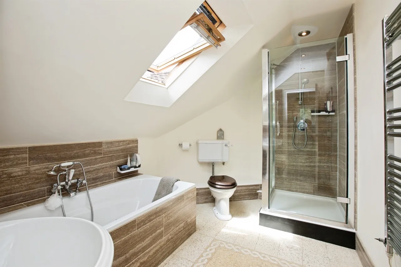 Cansiron Lane, Ashurst Wood, East Grinstead, photo 12