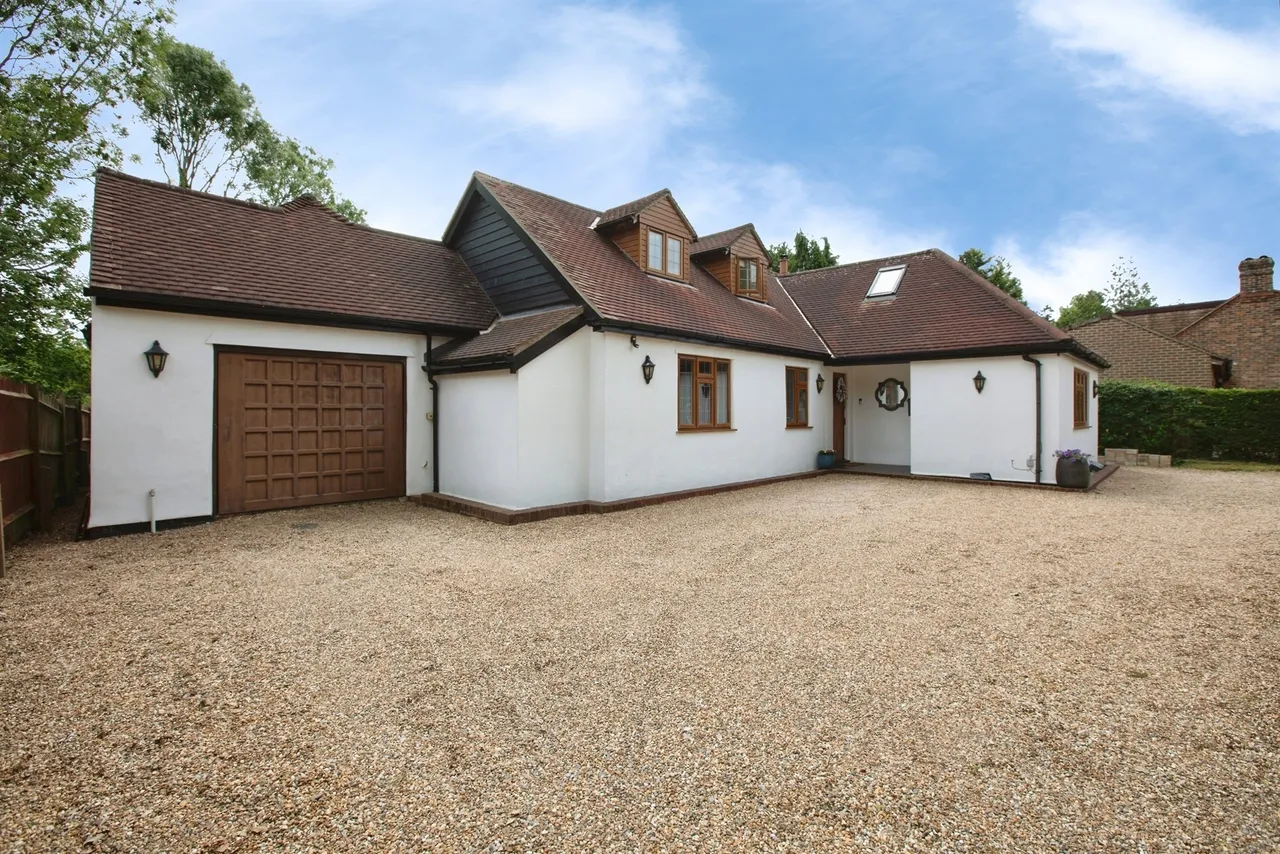 5 bed house for sale — Cansiron Lane, Ashurst Wood, East Grinstead