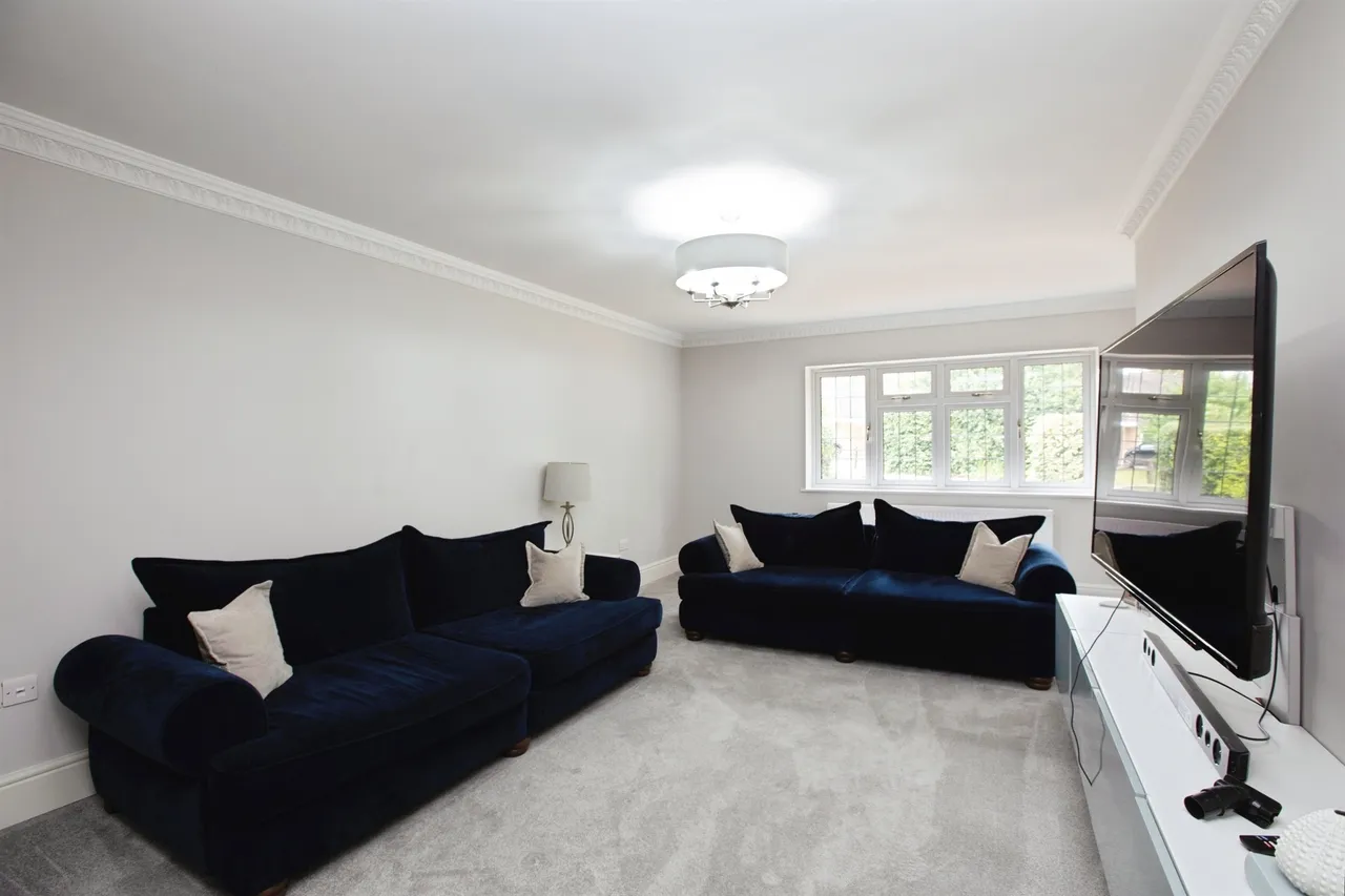 Cansiron Lane, Ashurst Wood, East Grinstead, photo 4