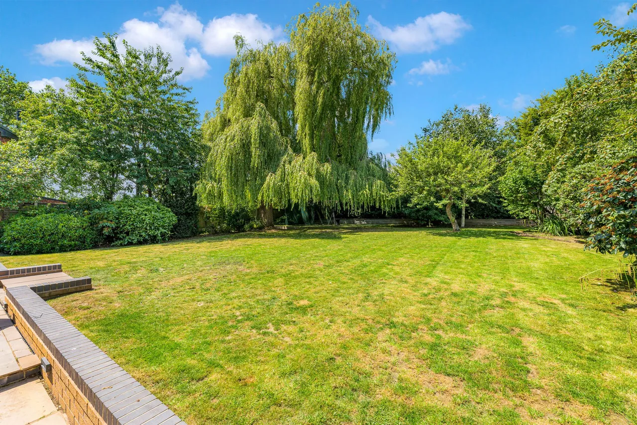 Lakeside Road, Lymm, photo 45