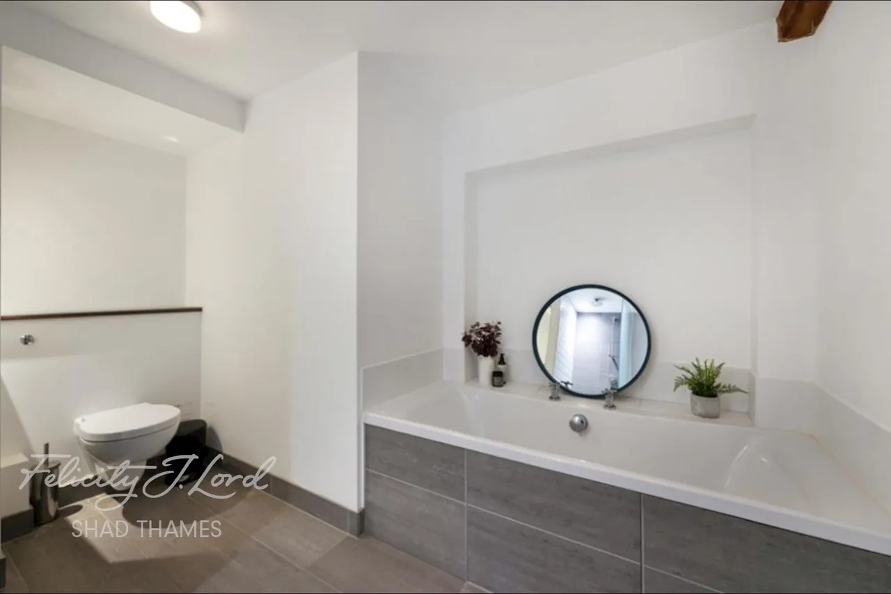 Butlers Wharf, Shad Thames, SE1, photo 10