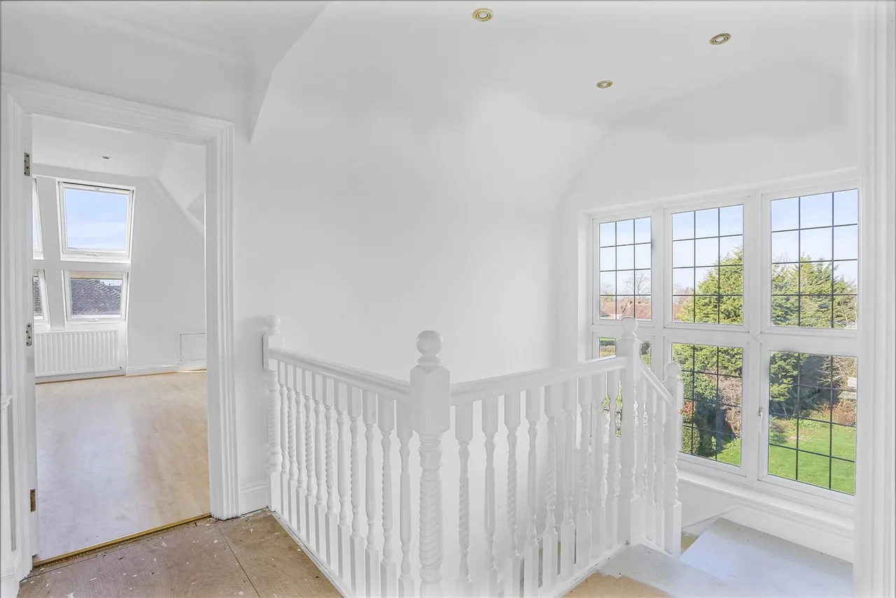Downs Side, South Cheam, SM2 7EQ, photo 50