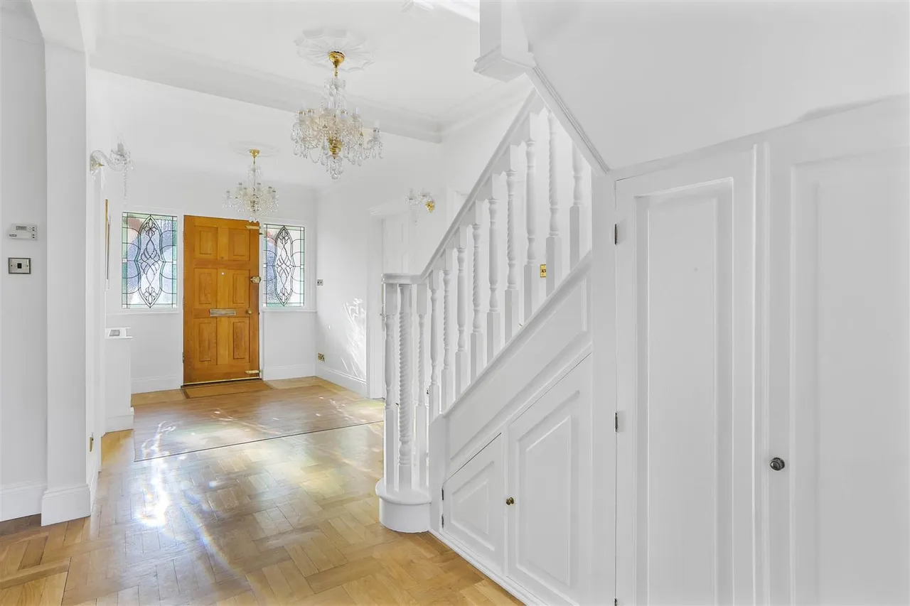 Downs Side, South Cheam, SM2 7EQ, photo 7