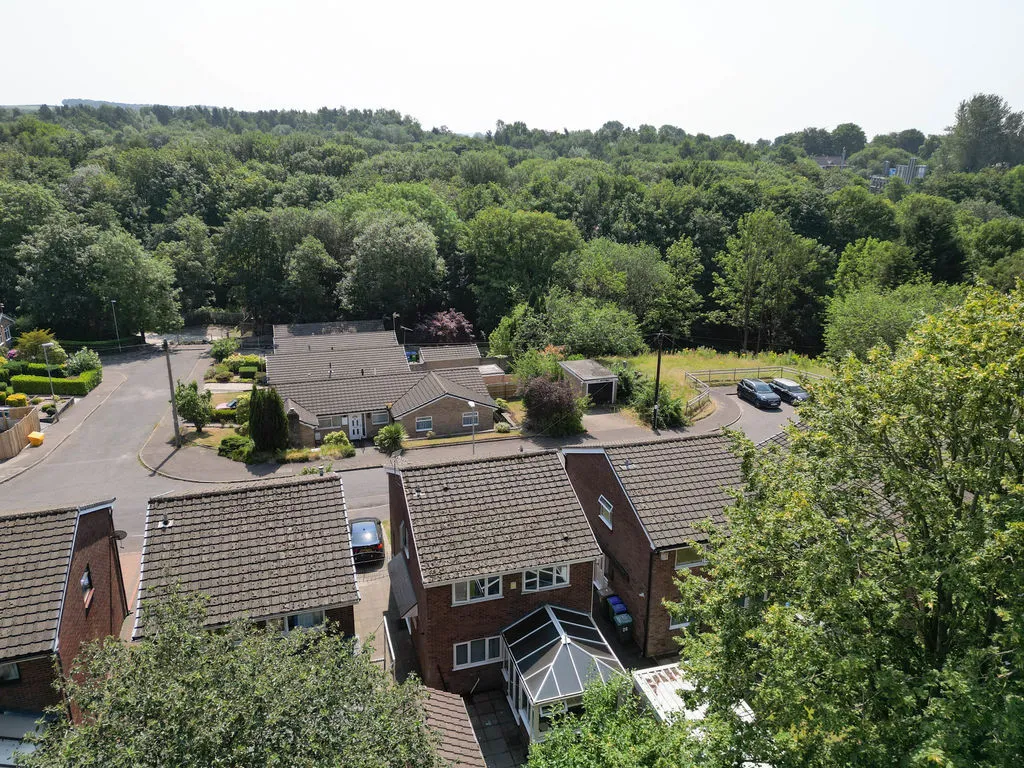 Bates Close, Rochdale OL11 2TU, photo 22