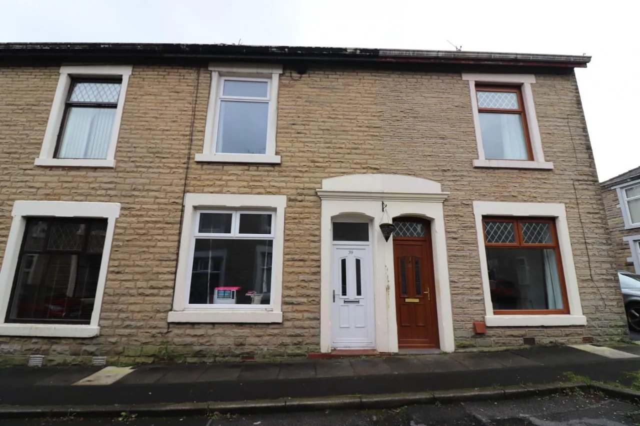 Portland Street, Darwen, BB3, photo 3