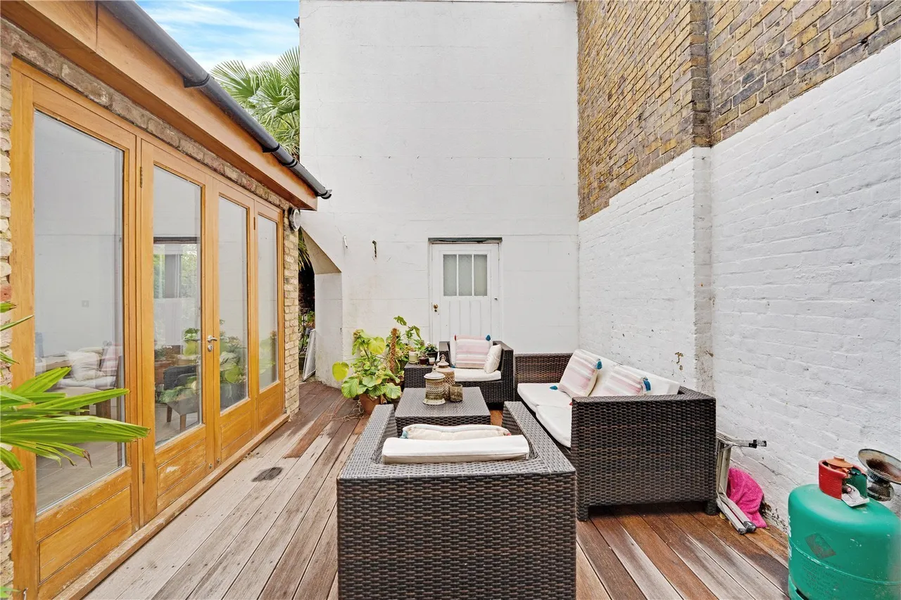 Church Street, Hampton, TW12, photo 23