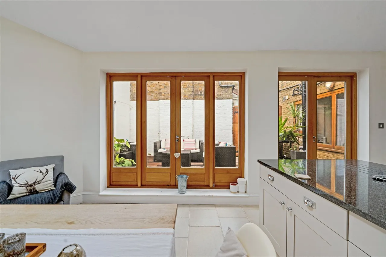 Church Street, Hampton, TW12, photo 11