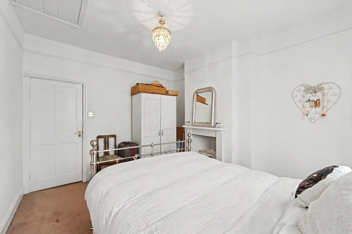 Church Street, Hampton, TW12, photo 18