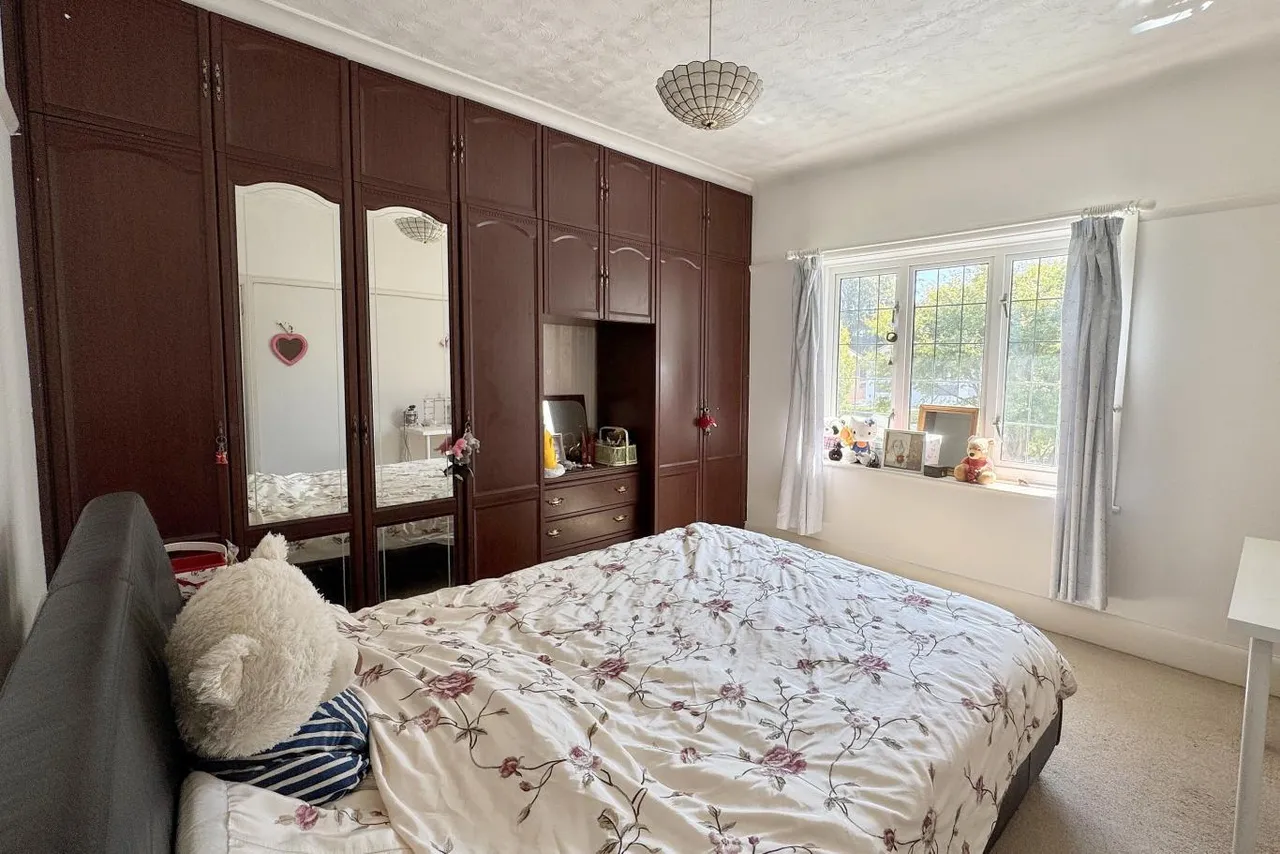 Thistlebarrow Road, BH7, photo 14