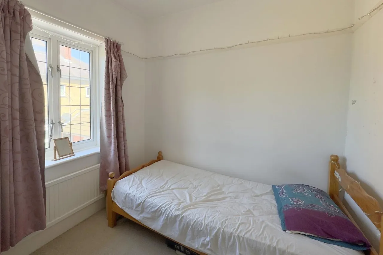 Thistlebarrow Road, BH7, photo 16