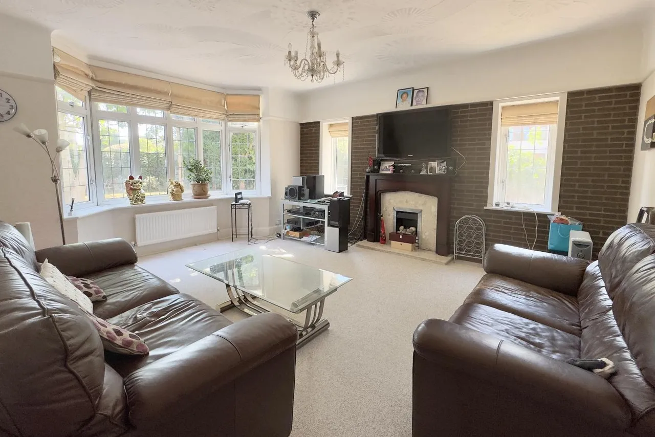 Thistlebarrow Road, BH7, photo 4