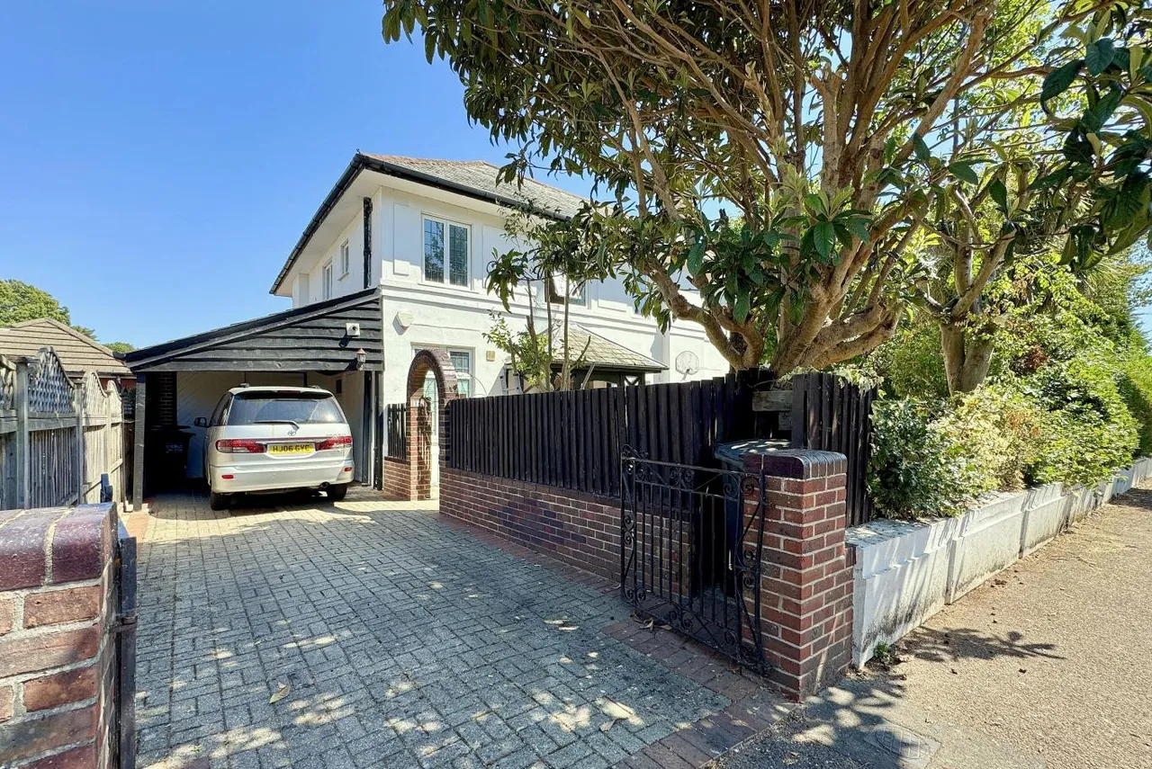 Thistlebarrow Road, BH7, photo 24