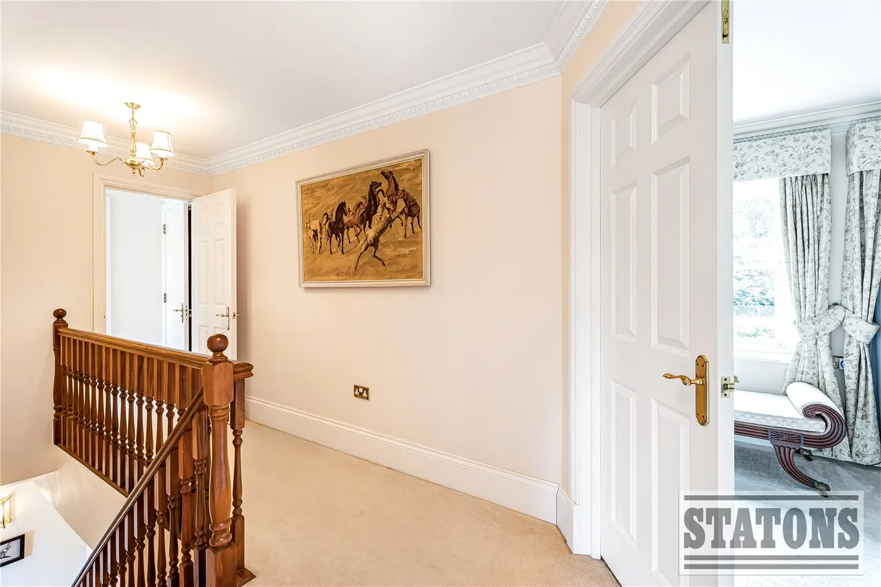 Games Road, Barnet, EN4 9HX, photo 12