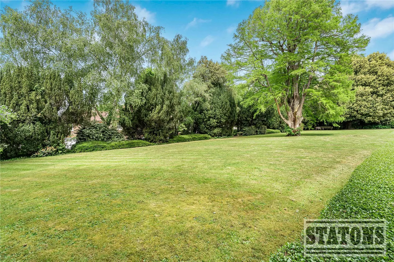 Games Road, Barnet, EN4 9HX, photo 28