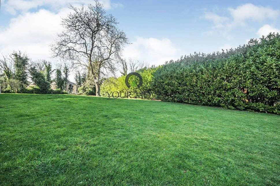 Basinghall Gardens, Sutton, SM2, photo 8