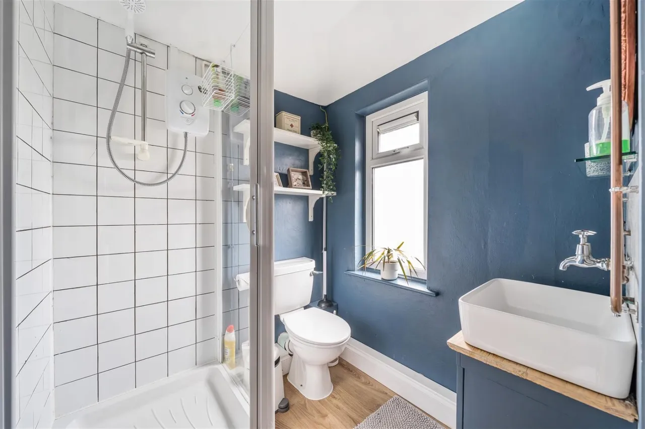Chywoone Avenue, Newlyn, TR18, photo 13