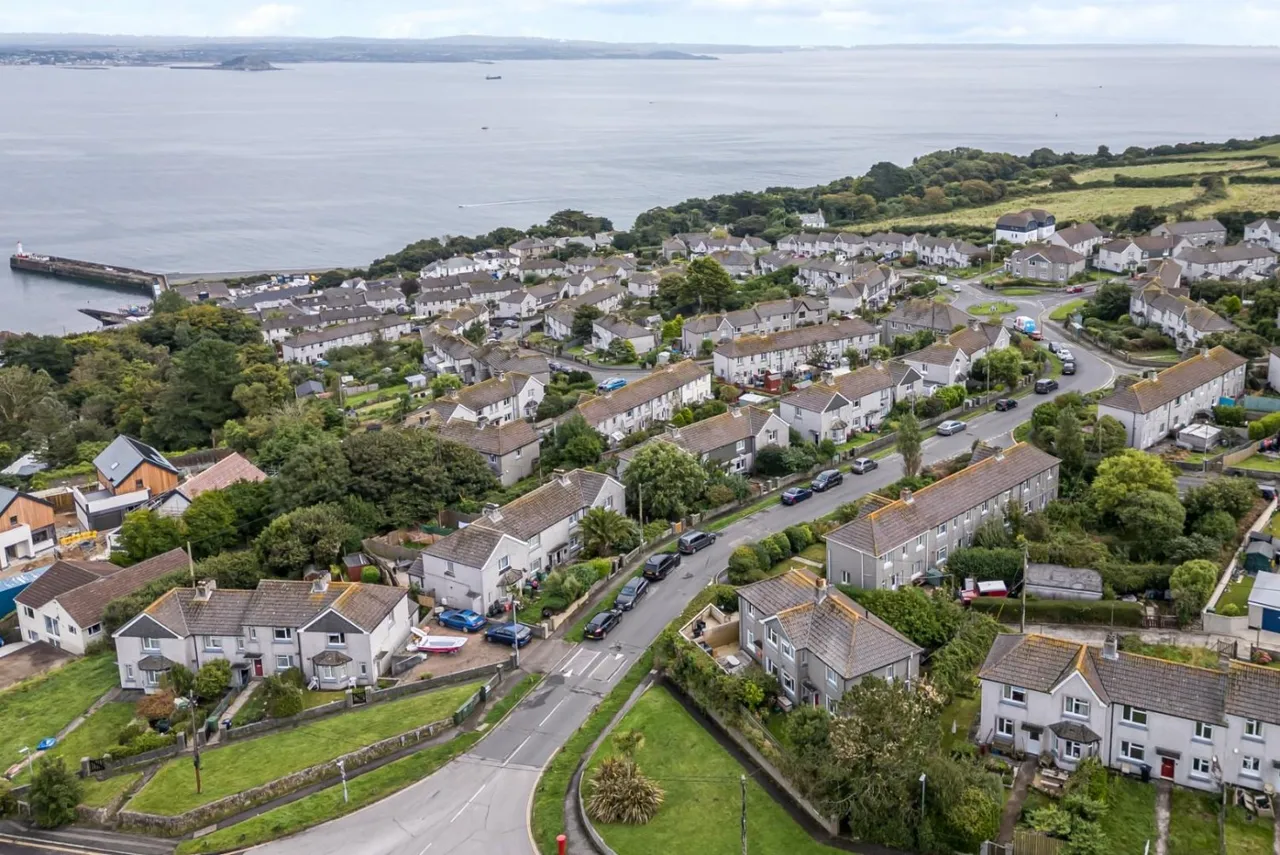 Chywoone Avenue, Newlyn, TR18, photo 21