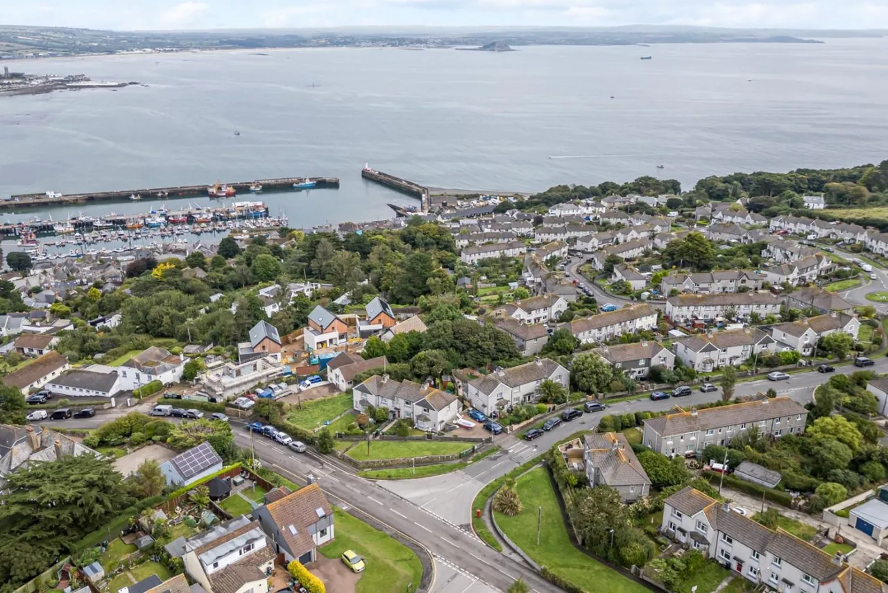Chywoone Avenue, Newlyn, TR18, photo 19