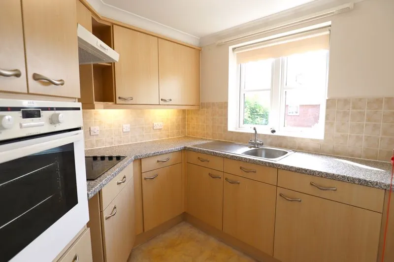Butts Road, Exeter, photo 4