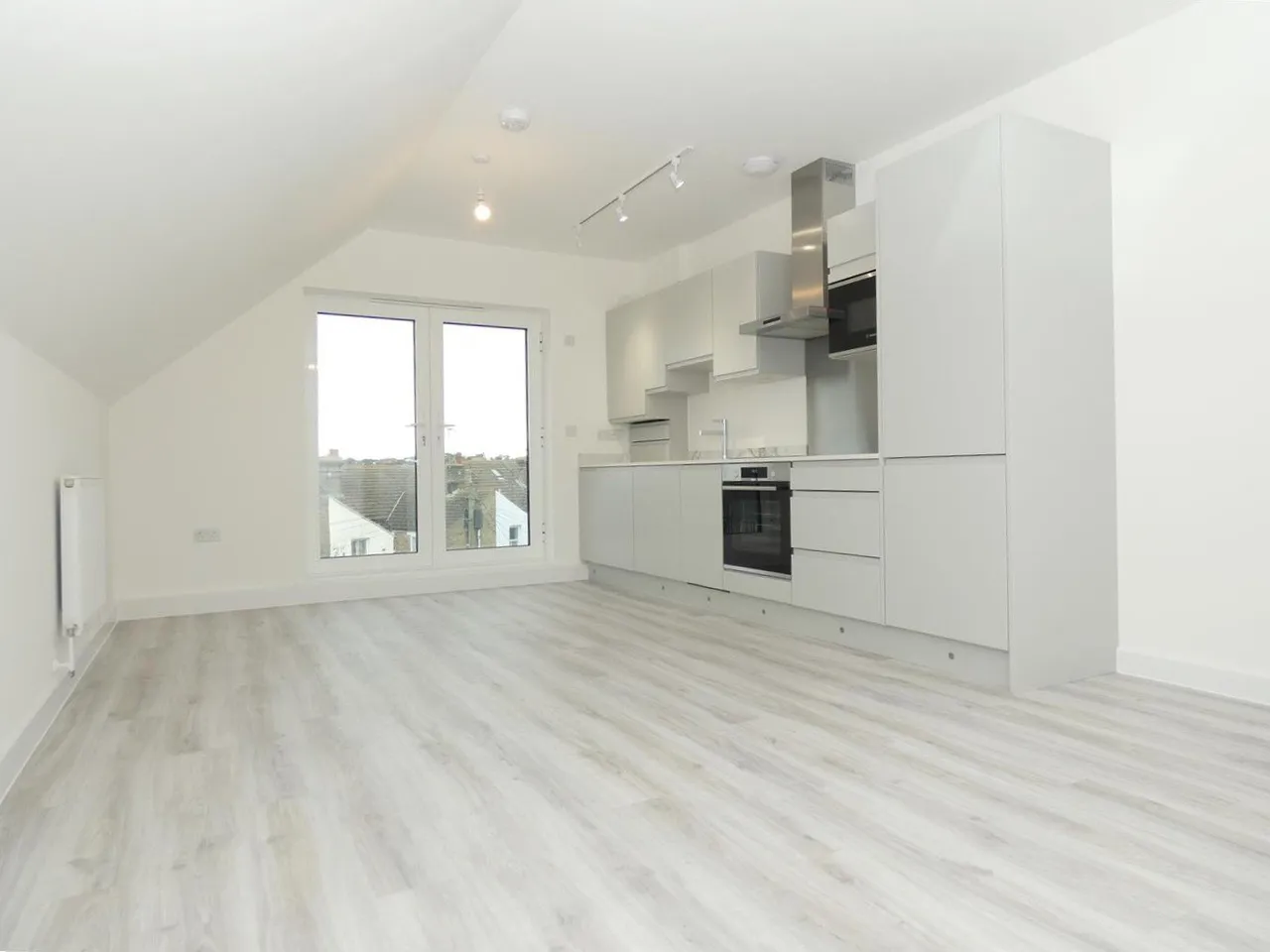 1 bed flat to rent, Gladstone Road, Whitstable, CT5