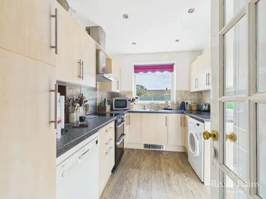 Ellerton Road, Stockton-on-Tees, Durham, TS18, photo 4