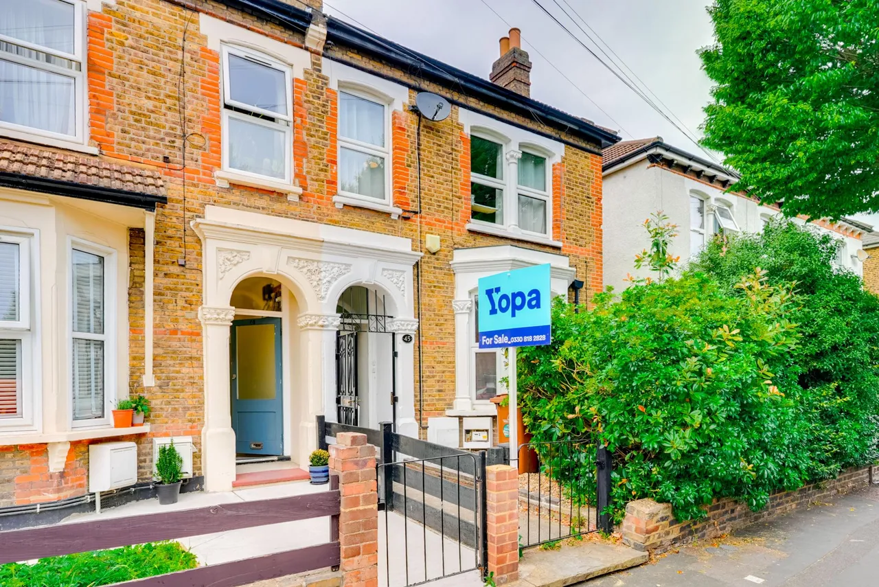 Borthwick Road, London, E15, photo 4