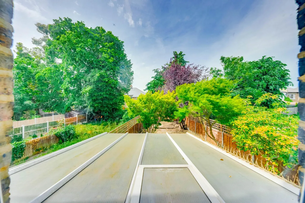 Borthwick Road, London, E15, photo 14