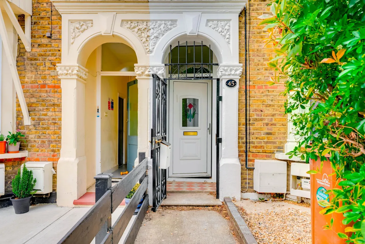 Borthwick Road, London, E15, photo 28